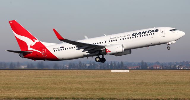 Boeing 737-800 (ZK-ZQG) - Ernest Rutherford Lifting Off From 34R