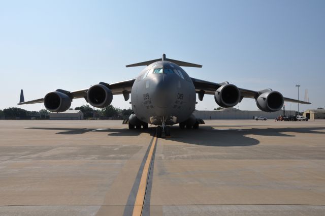 Boeing Globemaster III —