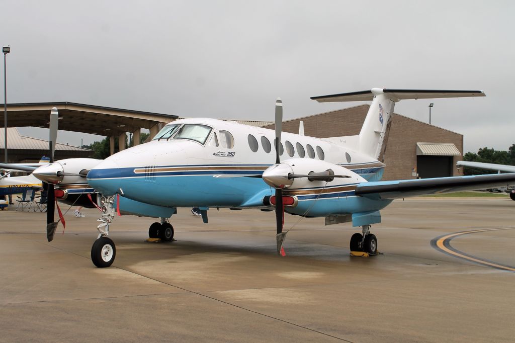 Beechcraft Super King Air 350 (N1SC)