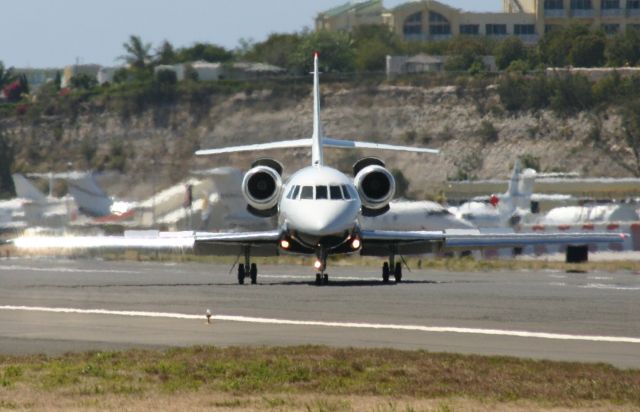 Dassault Falcon 2000 (N1C)