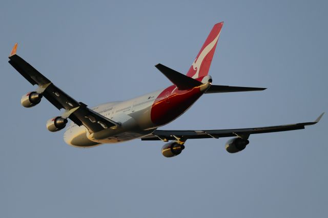 Boeing 747-400 (VH-OEH)