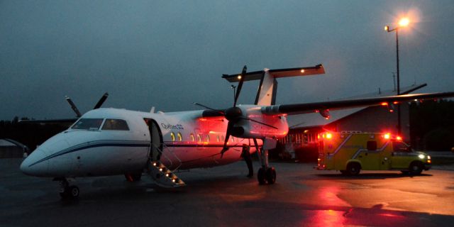 de Havilland Dash 8-200 (QUE30) - C-GQBT en mode MEDEVAC