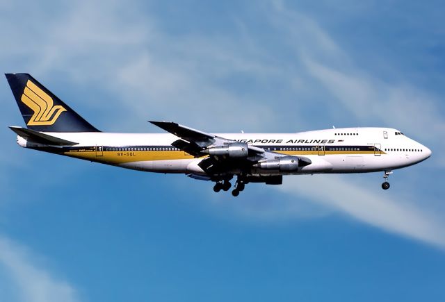 Boeing 747-200 (9V-SQL) - SINGAPORE AIRLINES BOEING 747-212 REG : 9V-SQL (CN 21937/419) - ADELAIDE INTERNATIONAL AIRPORT SA. ADELAIDE - YPAD (9/2/1985 SCANNED AND CONVERTED TODAY TO HIGH DEFINATION
