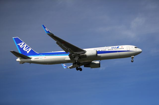 BOEING 767-300 (JA622A) - September 16, 2024:HND-HKD.