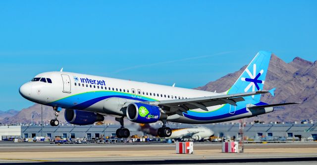 Airbus A320 (XA-YES) - XA-YES Interjet Airbus A320-214 s/n 4933 - Las Vegas - McCarran International (LAS / KLAS)br /USA - Nevada, January 7, 2018br /Photo: Tomás Del Coro