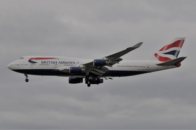 Boeing 747-400 (G-CIVR)