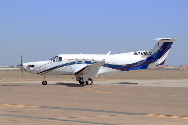 Pilatus PC-12 (N210NX)