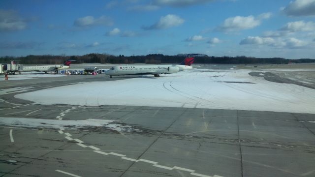 Boeing 717-200 (N933AT)