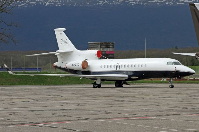 Dassault Falcon 7X (CS-DTD)