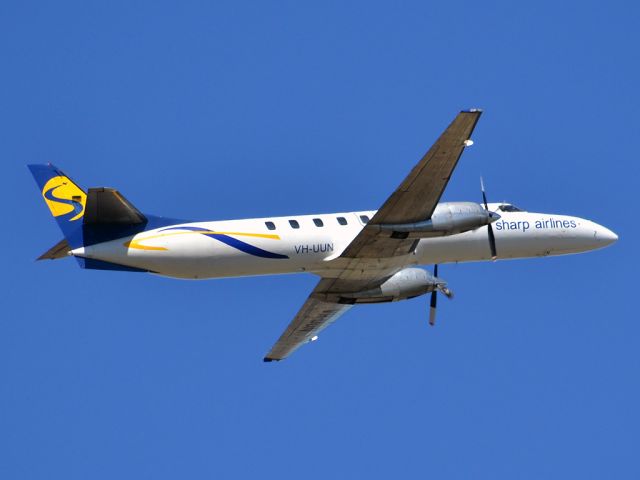 VH-UUN — - Getting airborne off runway 23 on a beautiful Adelaide autumn day. Thursday 12th April 2012.