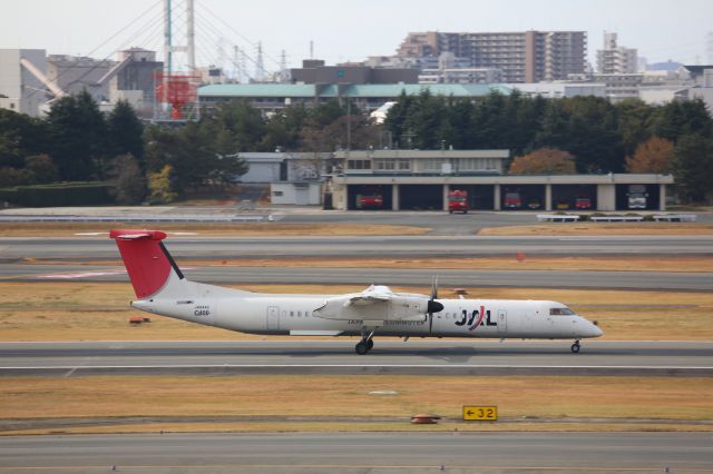 de Havilland Dash 8-400 (JA844C)