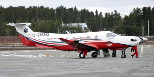 Pilatus PC-12 (FKL360) - AIR MEDIC (C-FMAO)