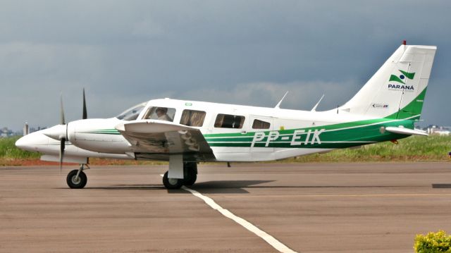 Piper Seneca (PP-EIK)