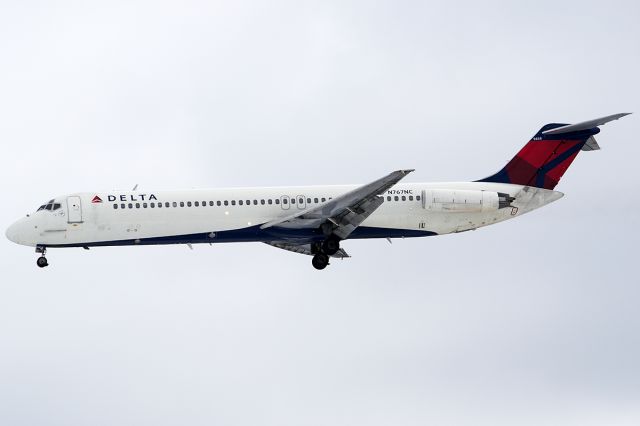 McDonnell Douglas DC-9-50 (N767NC)