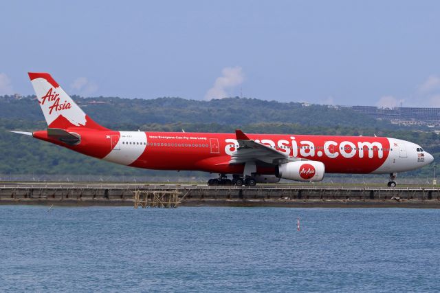 Airbus A330-300 (9M-XXC)
