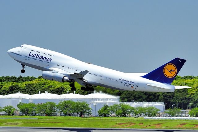 Boeing 747-400 (D-ABVL) - 2014