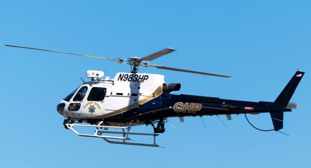 Eurocopter AS-350 AStar (N983HP)