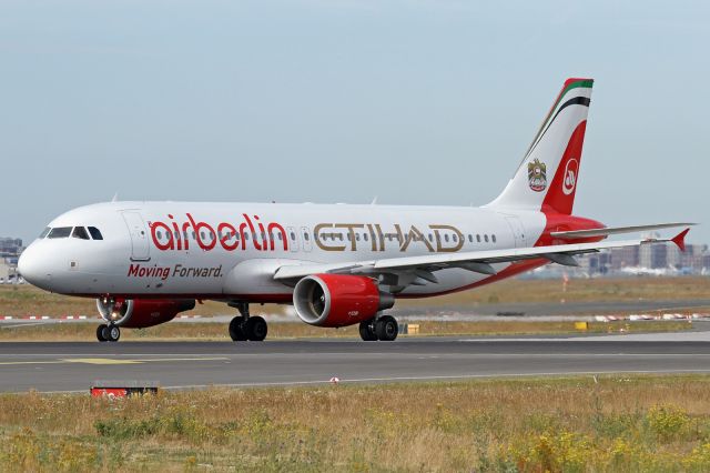 Airbus A320 (D-ABDU) - "Air Berlin/Etihad - Moving Forward" livery