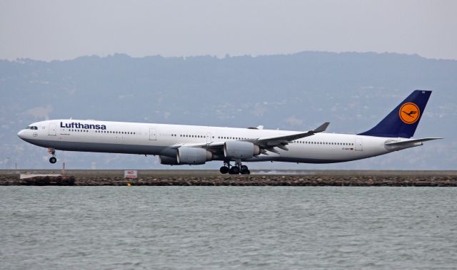 Airbus A340-600 (D-AIHY)