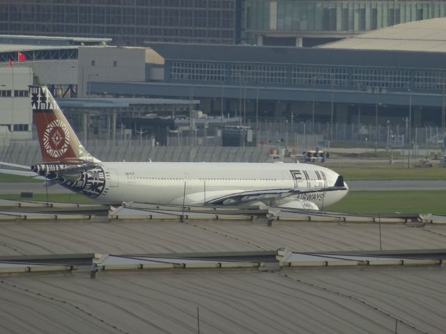 Airbus A330-200 (DQ-FJT)