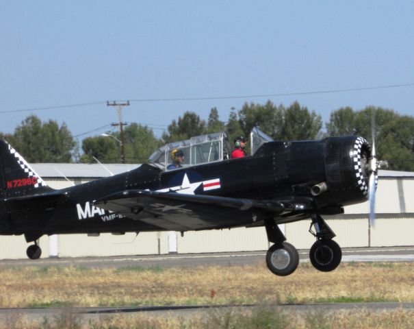 North American P-51 Mustang (N7296C) - Taking off from RWY 6