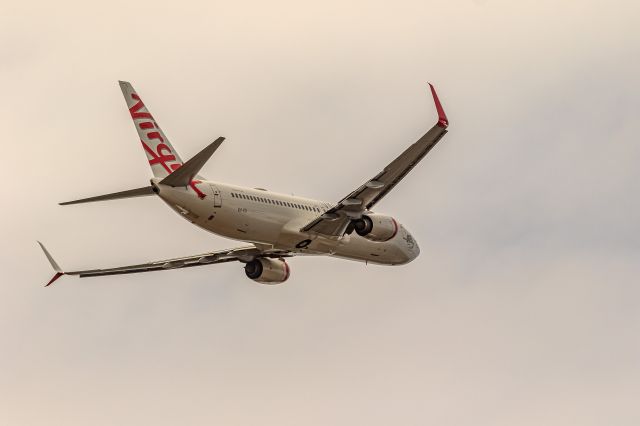 Boeing 737-800 (VH-YIV)