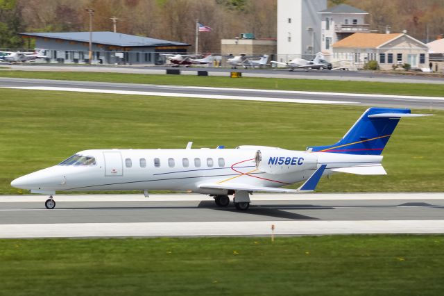 Learjet 45 (N158EC)