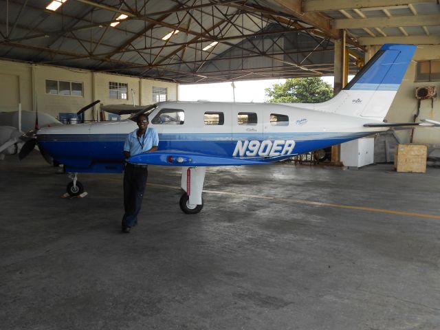 Piper Malibu Mirage (N90ER)