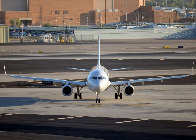 Airbus A321 (N134AN)