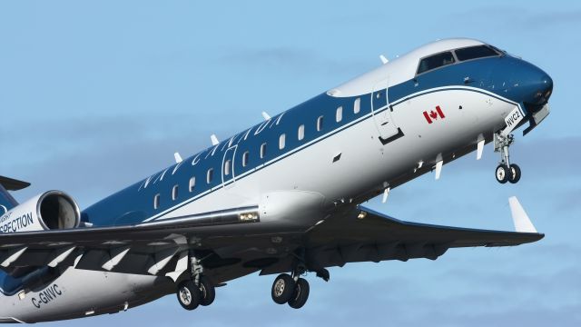 Canadair Regional Jet CRJ-200 (C-GNVC)