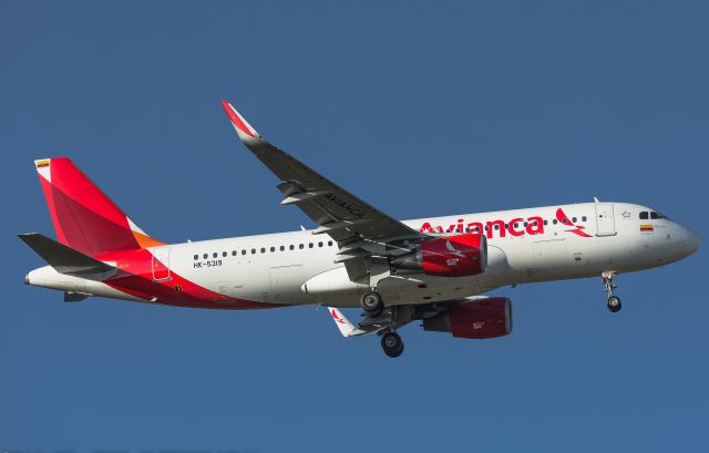 Airbus A320 (HK-5319)