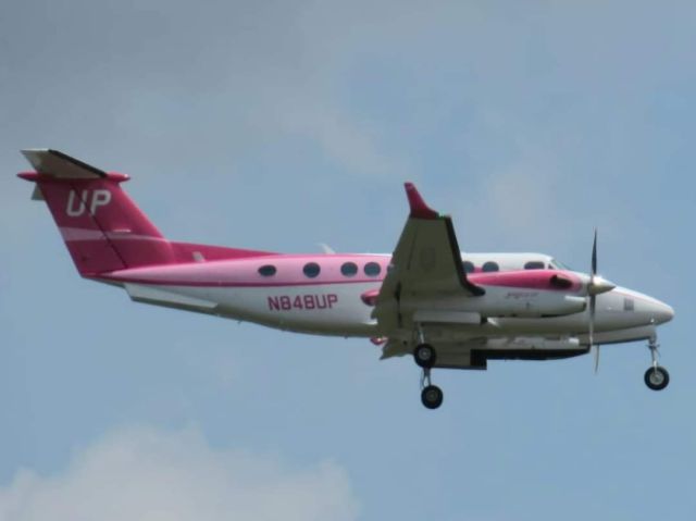 Beechcraft Super King Air 350 (N848UP)