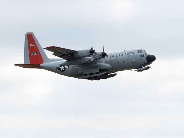 Cessna Skyhawk (N30490) - No type or location information will be provided for US military aircraft.