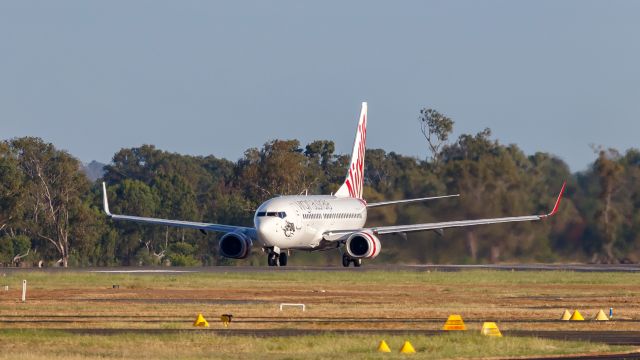 Boeing 737-700 (VH-VBZ)