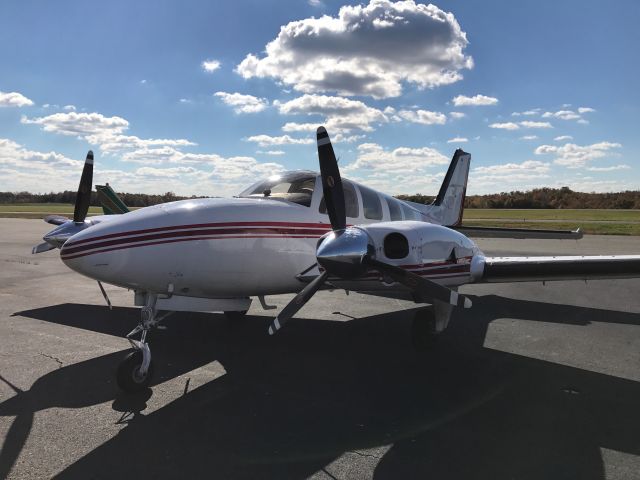 Beechcraft Baron (58) (N65118)