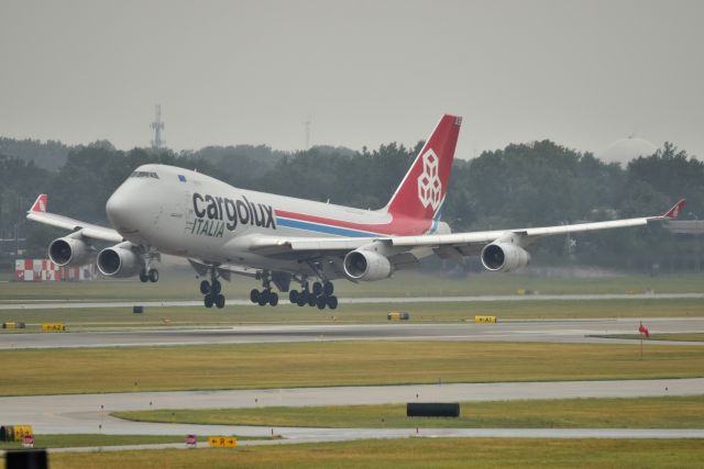 Boeing 747-400 (LX-TCV) - 23-R 07-17-22