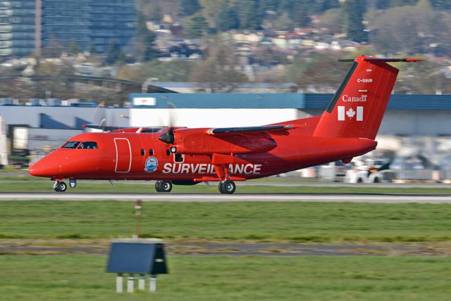 de Havilland Dash 8-100 (C-GSUR)