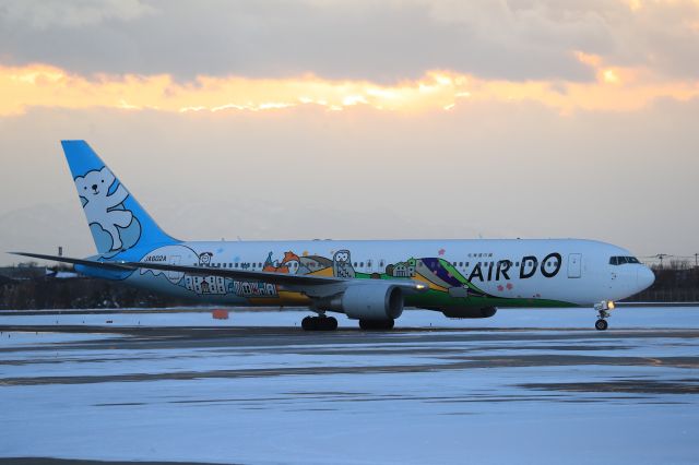 BOEING 767-300 (JA602A) - January 1st 2019:HKD-HND.