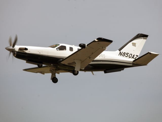 Socata TBM-850 (N850AZ) - Powerful take off runway 26.