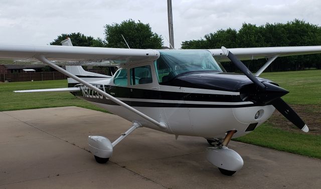 Cessna Skyhawk (N92255) - 1973 C172M