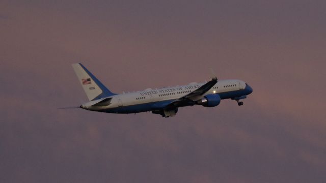 Boeing 757-200 (09-0015) - MORRISTOWN, NEW JERSEY, USA-JULY 24, 2020: Wheels Up at Sunset. Having completed its mission as Air Force One approximately one hour previous, a United Sates Air Force jet, registration number 90015 is seen departing Morristown Municipal Airport on Runway 23 at approximately 2030 Hours. President Trump had flown into Morristown to spend the weekend at his golf club in Bedminster, New Jersey. When flying into or out of Morristown Airport, the Air Force uses the Boeing 757-200 as Air Force One, instead of the larger 747, because of shorter runways at Morristown.