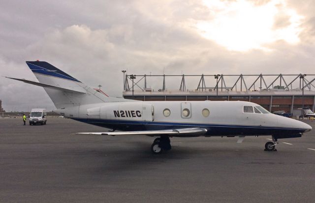 Dassault Falcon 10 (N211EC) - 10/21/2016 KBOS Logan Airport