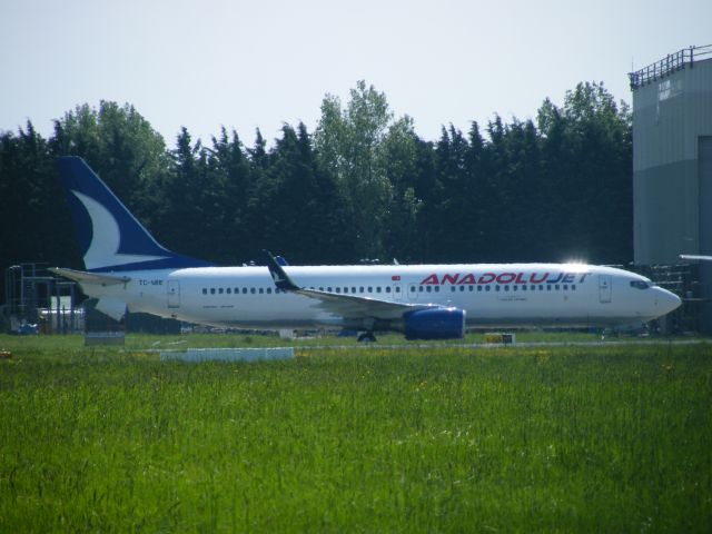 Boeing 737-700 (TC-SBE) - TC SBE EINN 02/06/13
