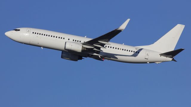 Boeing 737-800 (OM-GEX)