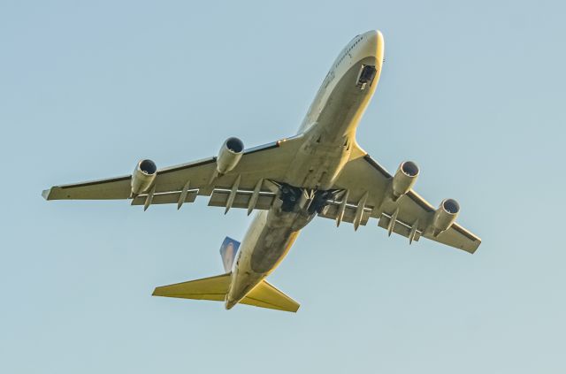 Boeing 747-400 (D-ABTK)