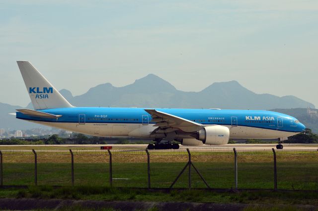 Boeing 777-200 (PH-BQF)