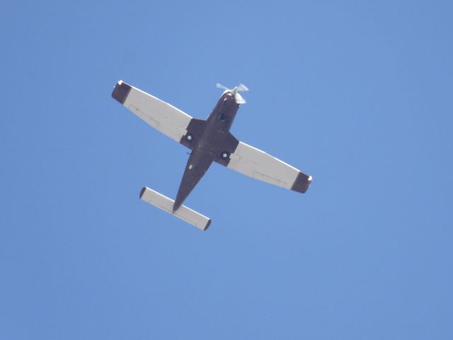 Piper Saratoga/Lance (N9137E) - SGF-78KS-SGFbr /11/02/22