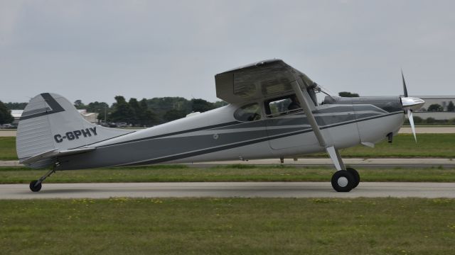 Cessna 170 (C-GPHY) - Airventure 2018