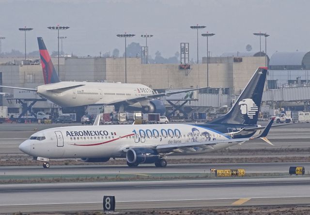Boeing 737-800 (XA-AML) - a rel=nofollow href=http://flightaware.com/live/flight/XAAML/history/20161023/1200Z/MMMX/KLAXhttps://flightaware.com/live/flight/XAAML/history/20161023/1200Z/MMMX/KLAX/a