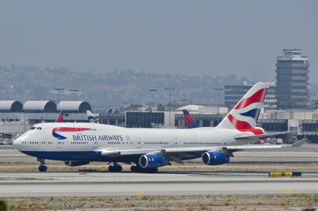 Boeing 747-400 (G-CIVU)